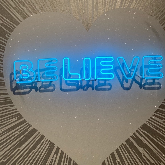 Meet your Posher, Alice - Picture 2 of 2